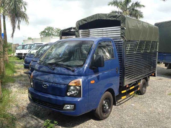 Hyundai Porter H150 thùng mui bạt màu xanh 2